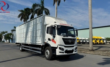 Xe Tải Dongfeng Thùng Kín Pallet 9,9m KR180 – Tải Trọng 7,2 Tấn, Thùng Khoa Màu Với Con Lăn Nhựa Tiện Dụng